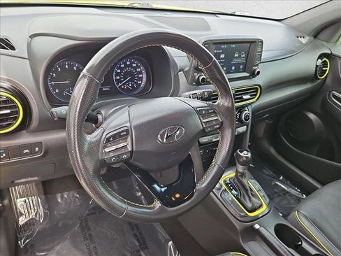 Used 2020 Hyundai Kona Limited w/ Cargo Package image 10