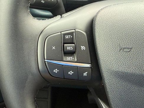 New 2025 Ford Maverick XLT image 18