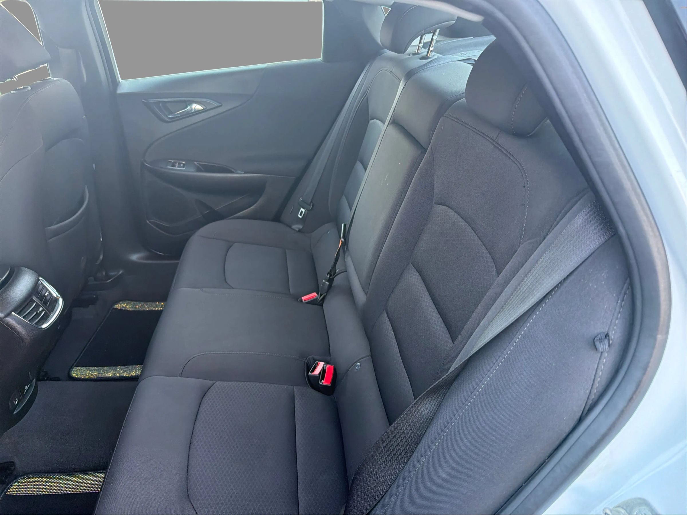 Used 2018 Chevrolet Malibu LT FWD image 11