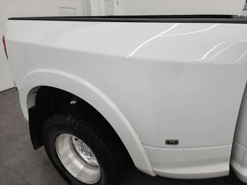 Used 2021 RAM 3500 Laramie image 29