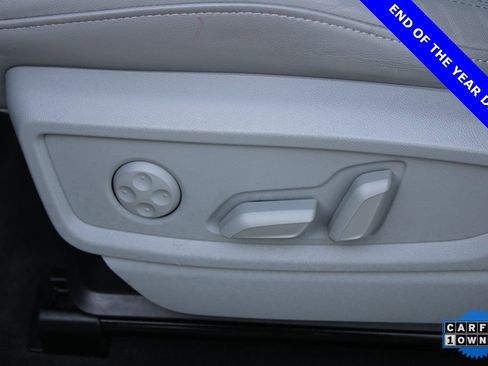 Used 2024 Audi Q5 2.0T Prestige w/ Prestige Package image 12