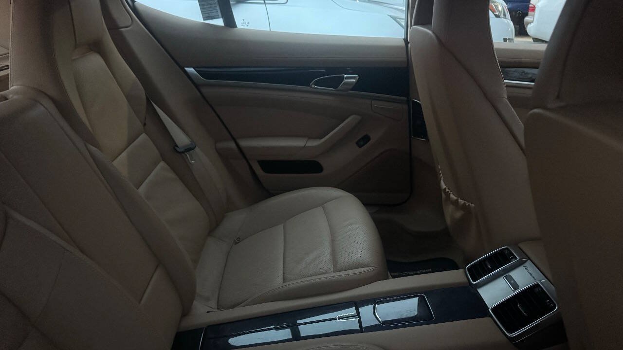 Used 2011 Porsche Panamera 4 AWD/4WD image 10