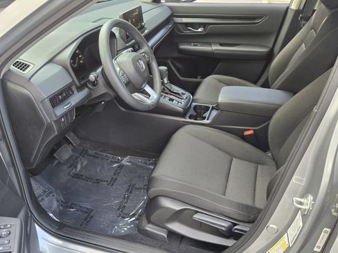 Used 2025 Honda CR-V LX image 10