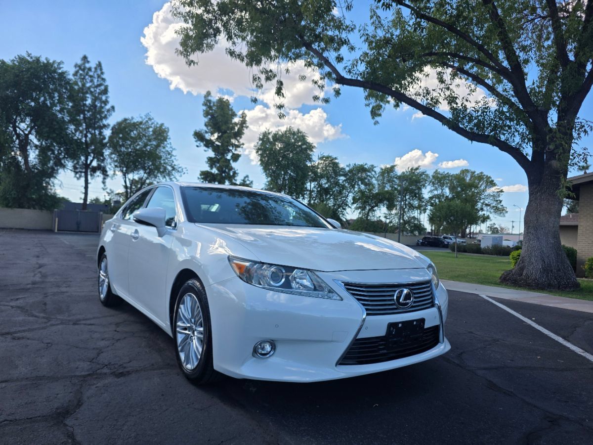 Used 2015 Lexus ES 350 FWD image 1