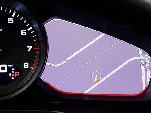 Used 2021 Porsche Panamera 4 image 45