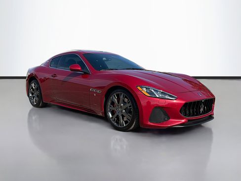Used 2018 Maserati GranTurismo Sport image 1
