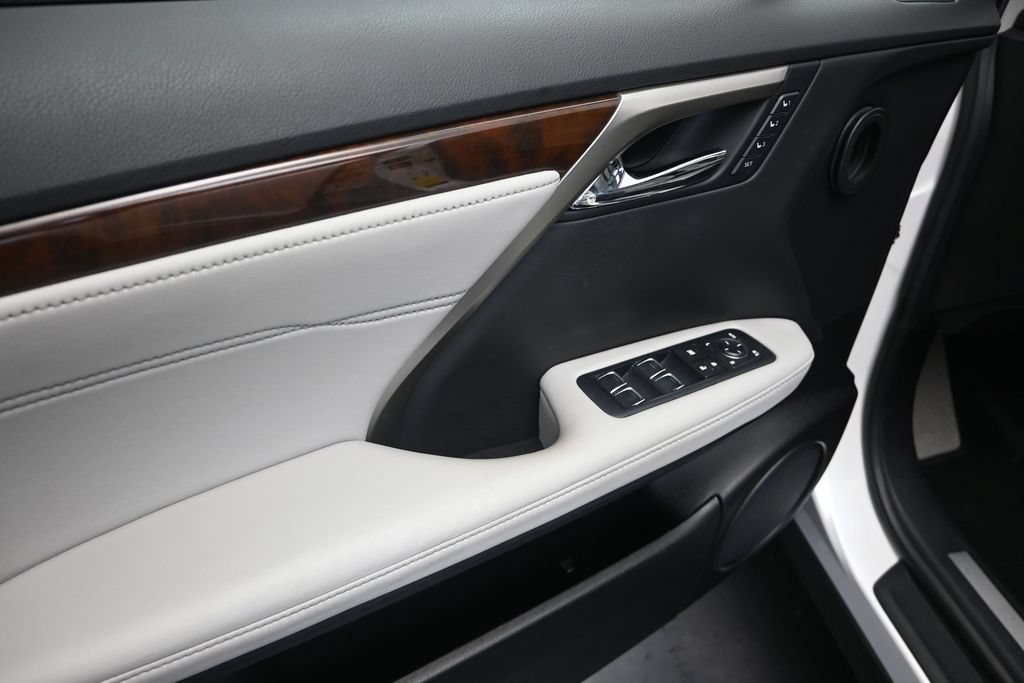 New 2026 Lexus RX 350 FWD image 11