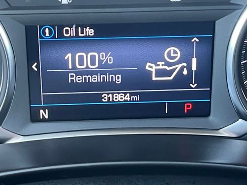 Used 2024 GMC Terrain SLE image 40