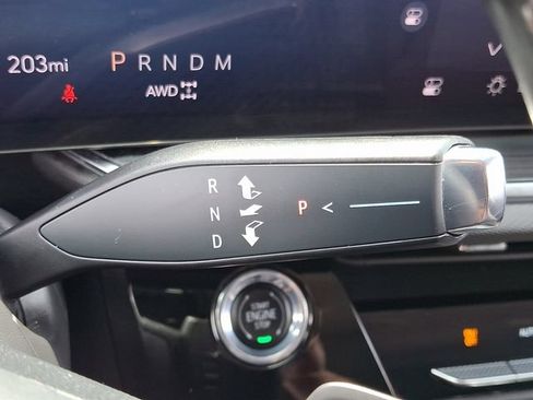 Certified 2024 Buick Envision Preferred AWD/4WD image 14