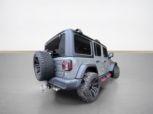 Used 2023 Jeep Wrangler Sport image 4