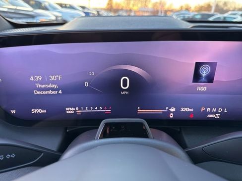 Used 2025 Buick Enclave Avenir w/ Super Cruise Package image 13