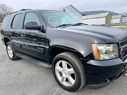 Used 2012 Chevrolet Tahoe LT image 2