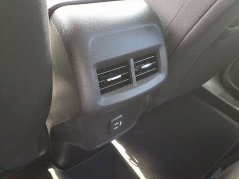 Used 2023 Chevrolet Equinox LS w/ Driver Confidence II Package image 33