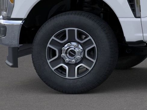 New 2025 Ford F250 XLT w/ 360-Degree Camera Package image 19