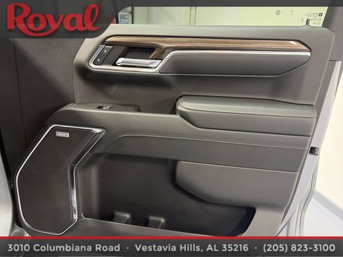 Used 2024 Chevrolet Silverado 1500 LT Trail Boss w/ Convenience Package II image 15