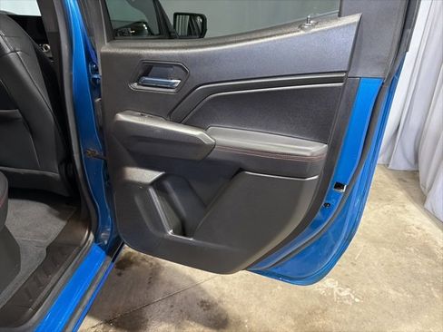 Used 2023 Chevrolet Colorado Z71 w/ Z71 Convenience Package 2 image 19