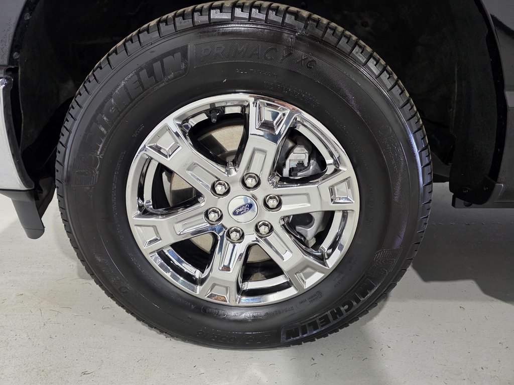 Used 2022 Ford F150 XLT w/ Equipment Group 301A Mid AWD/4WD image 9