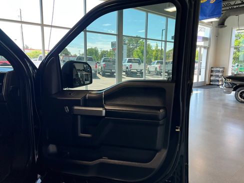 Used 2018 Ford F150 XLT w/ Equipment Group 302A Luxury AWD/4WD image 22