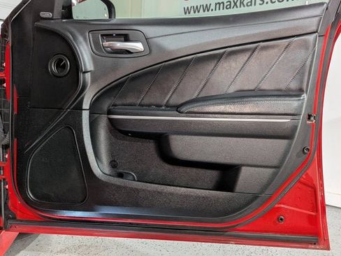 Used 2019 Dodge Charger Scat Pack w/ Dynamics Package image 22