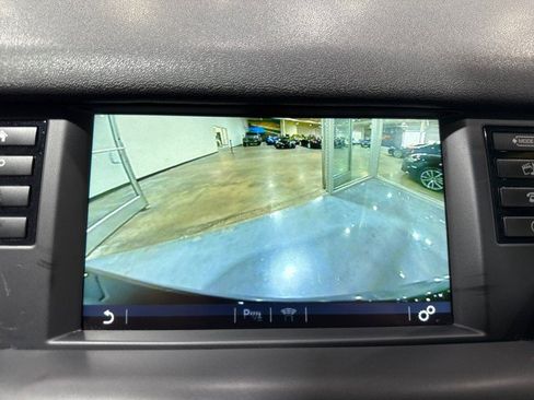 Used 2019 Land Rover Discovery Sport HSE AWD/4WD image 65
