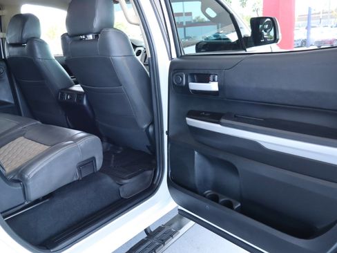 Used 2017 Toyota Tundra SR5 w/ SR5 Upgrade Package image 32