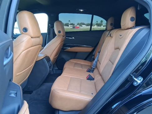 Used 2025 Cadillac XT4 Sport image 21