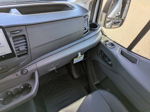 New 2026 Ford Transit 250 148 Medium Roof w/ Load Area Protection Package RWD image 16