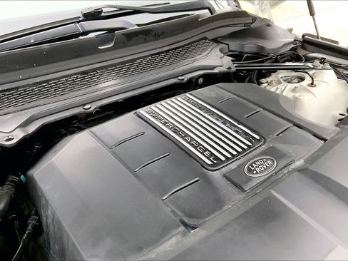 Used 2016 Land Rover Range Rover Sport HSE image 33