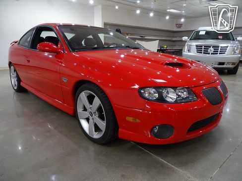 Used 2006 Pontiac GTO image 21