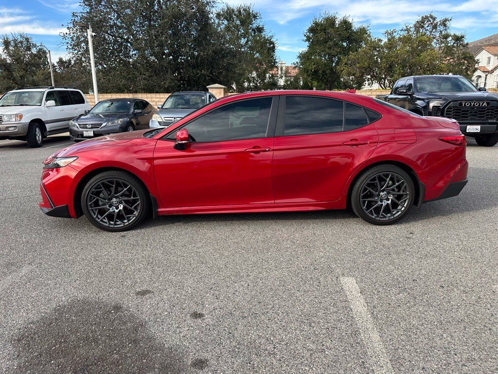 Used 2025 Toyota Camry SE FWD image 2
