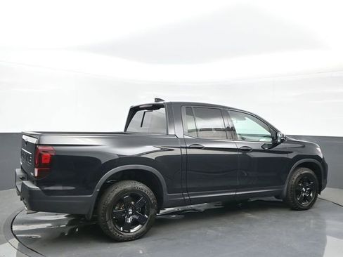 Certified 2024 Honda Ridgeline Black Edition image 6