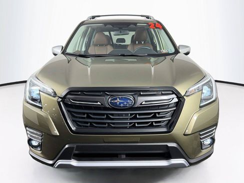 Used 2024 Subaru Forester Touring AWD/4WD image 6