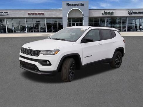New 2026 Jeep Compass Latitude image 7