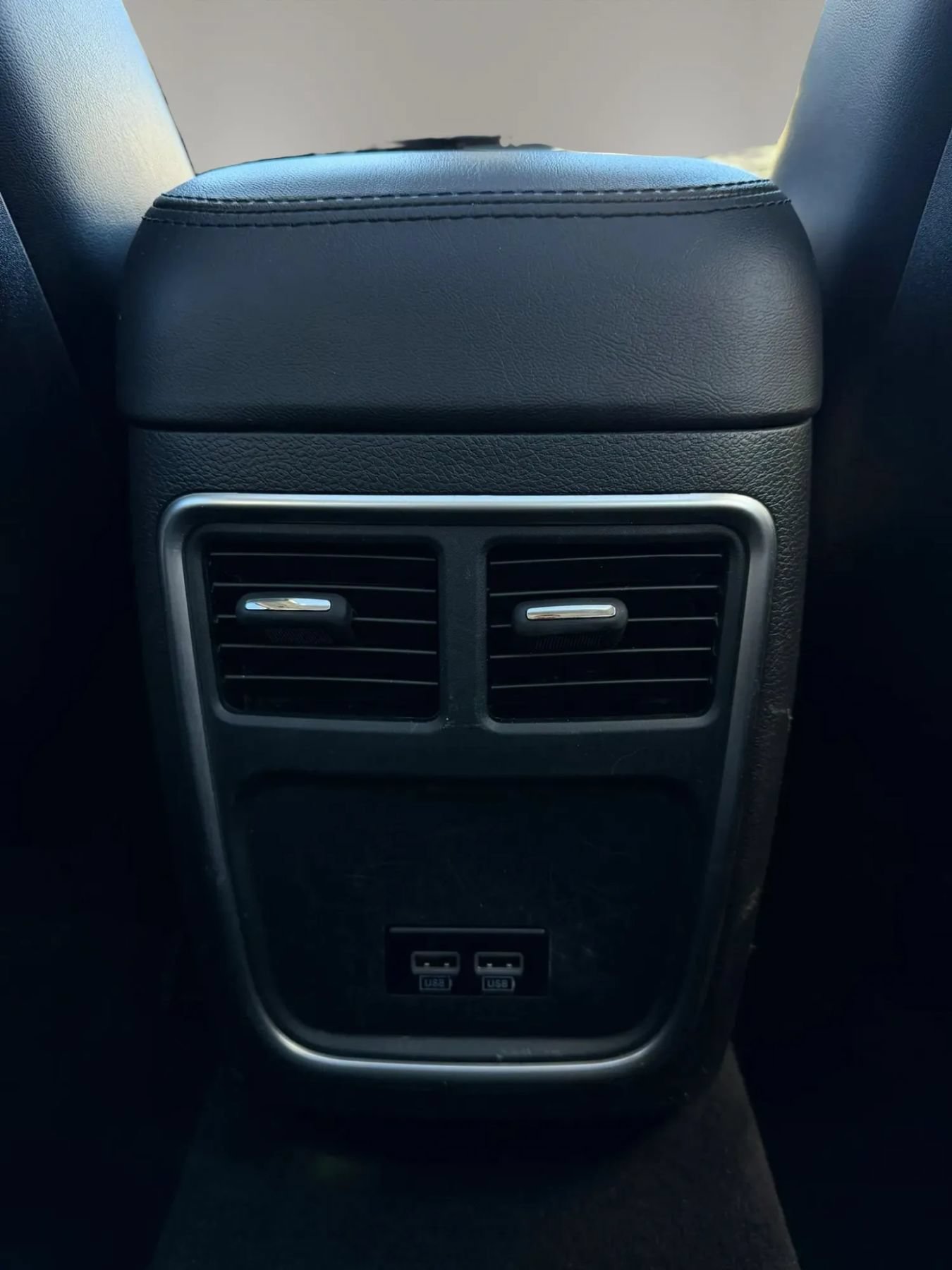 Used 2016 Chrysler 300 Limited AWD/4WD image 15