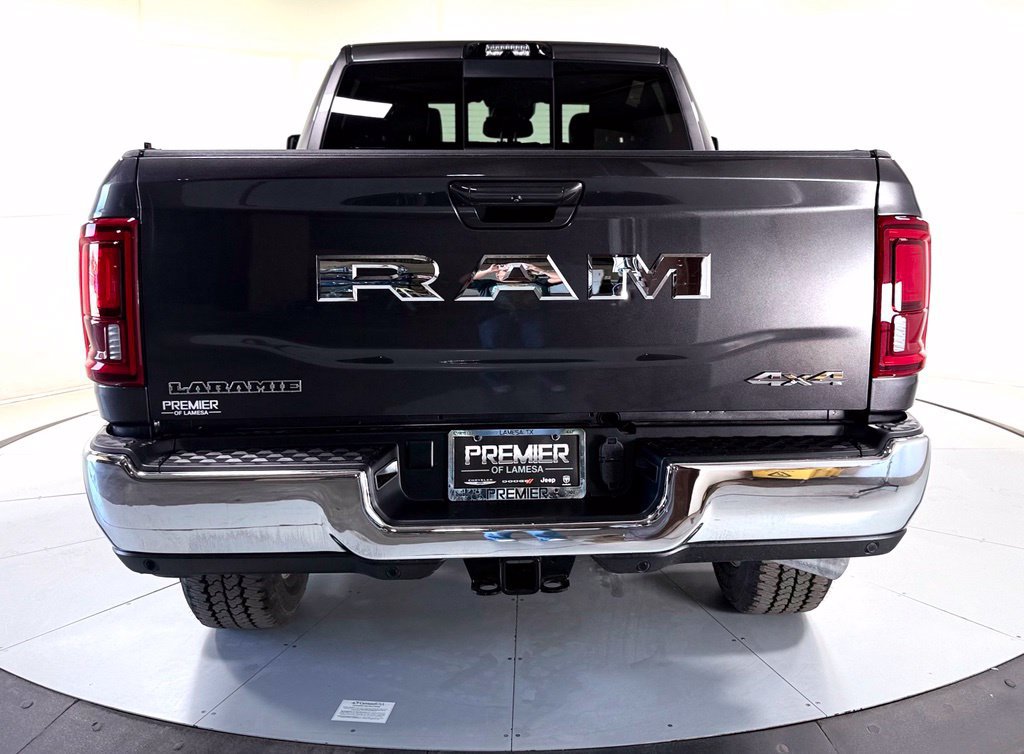 New 2026 RAM 2500 Laramie AWD/4WD image 5