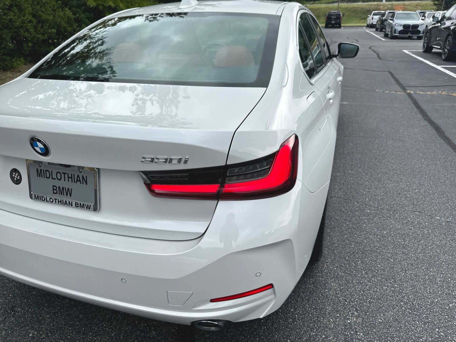 Used 2024 BMW 330i Sedan w/ Premium Package RWD image 29