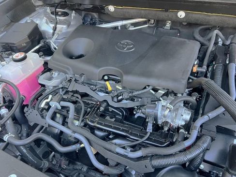 Used 2023 Toyota RAV4 LE image 31