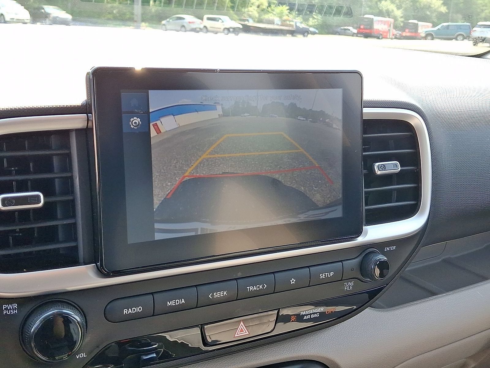 Certified 2024 Hyundai Venue SEL FWD image 21