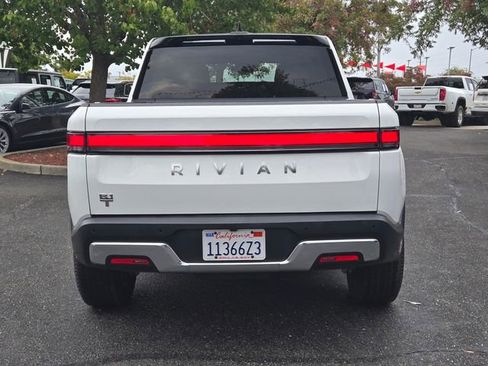 Used 2024 Rivian R1T Adventure image 5