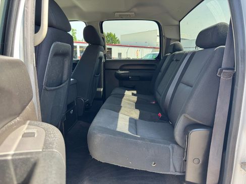 Used 2014 GMC Sierra 2500 SLE AWD/4WD image 16