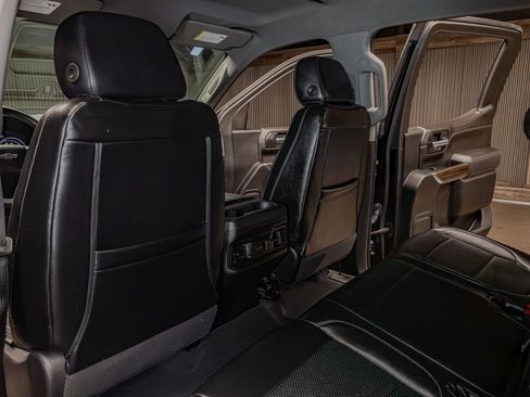 Used 2021 Chevrolet Silverado 1500 LT Trail Boss w/ Bed Protection Package image 20