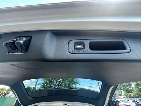 Used 2023 Honda CR-V EX-L image 22