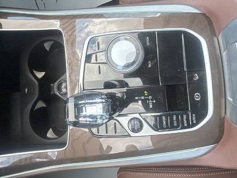 Used 2021 BMW X5 M50i w/ Executive Package image 23