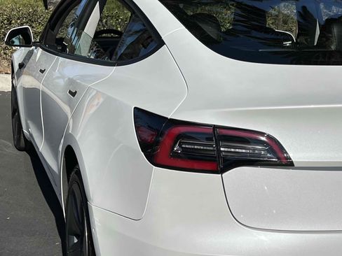 Used 2021 Tesla Model 3 Standard Range Plus image 49