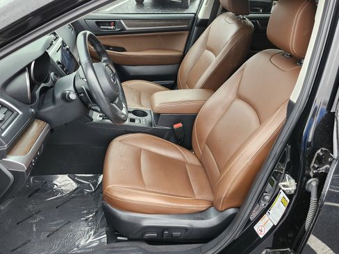 Used 2019 Subaru Outback 2.5i Touring image 25