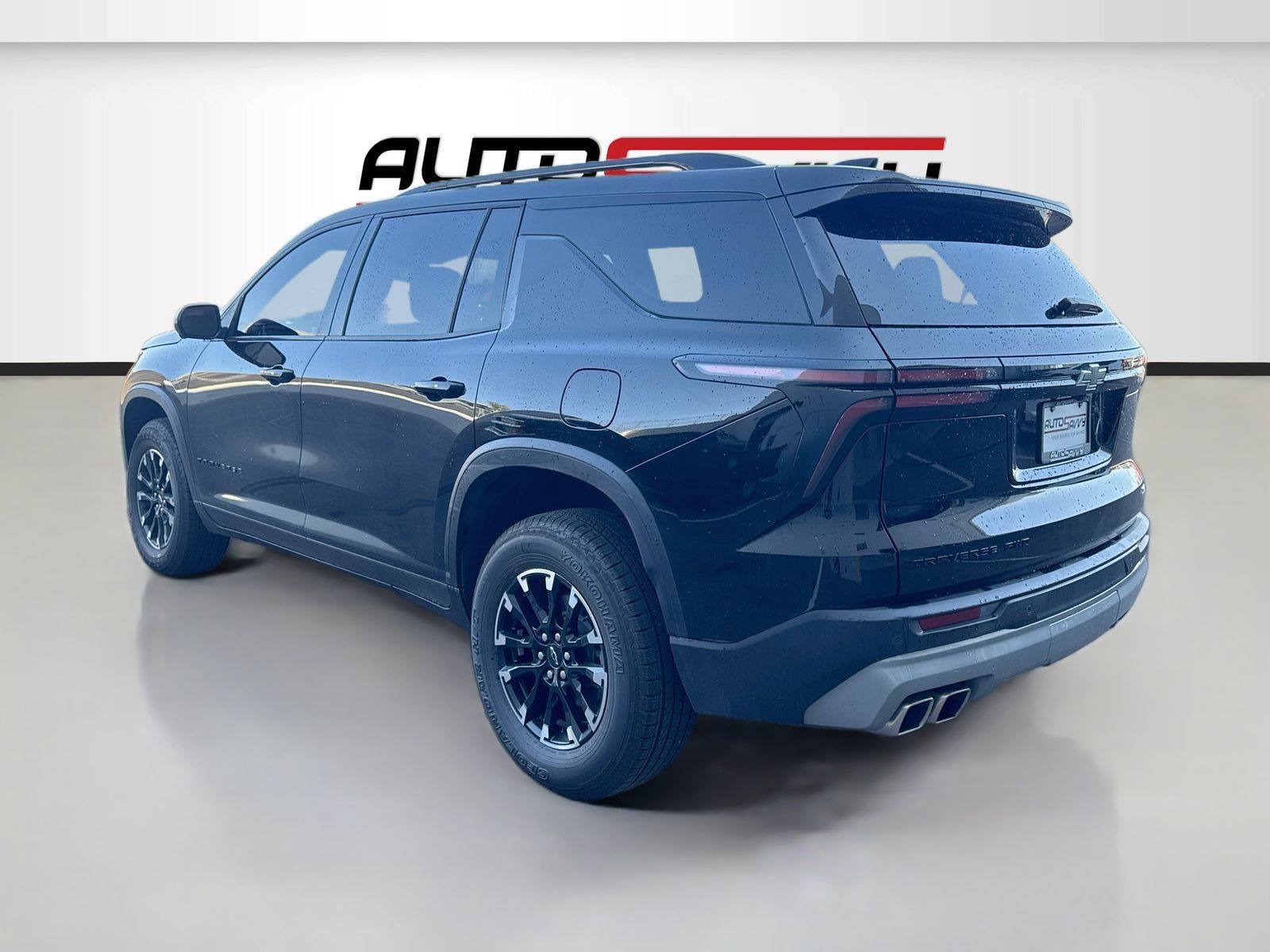 Used 2024 Chevrolet Traverse Z71 AWD/4WD image 5
