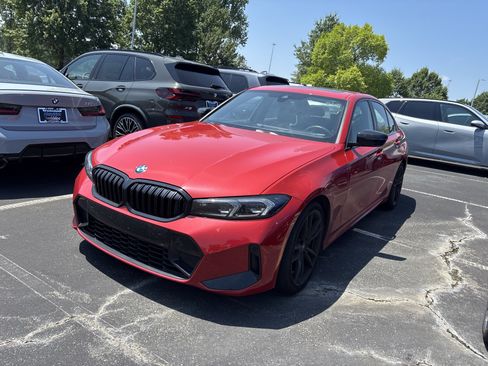 Used 2024 BMW 330i Sedan w/ M Sport Package RWD image 13