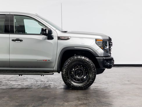 Used 2023 GMC Sierra 1500 AT4X w/ AT4X AEV Edition image 24