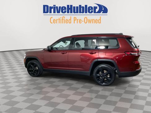 Used 2023 Jeep Grand Cherokee L Laredo image 4