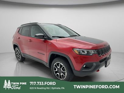 Used 2025 Jeep Compass Trailhawk